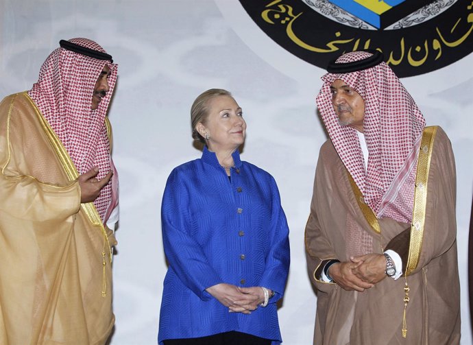 Hillary Clinton Con Jeques En Arabia Saudí