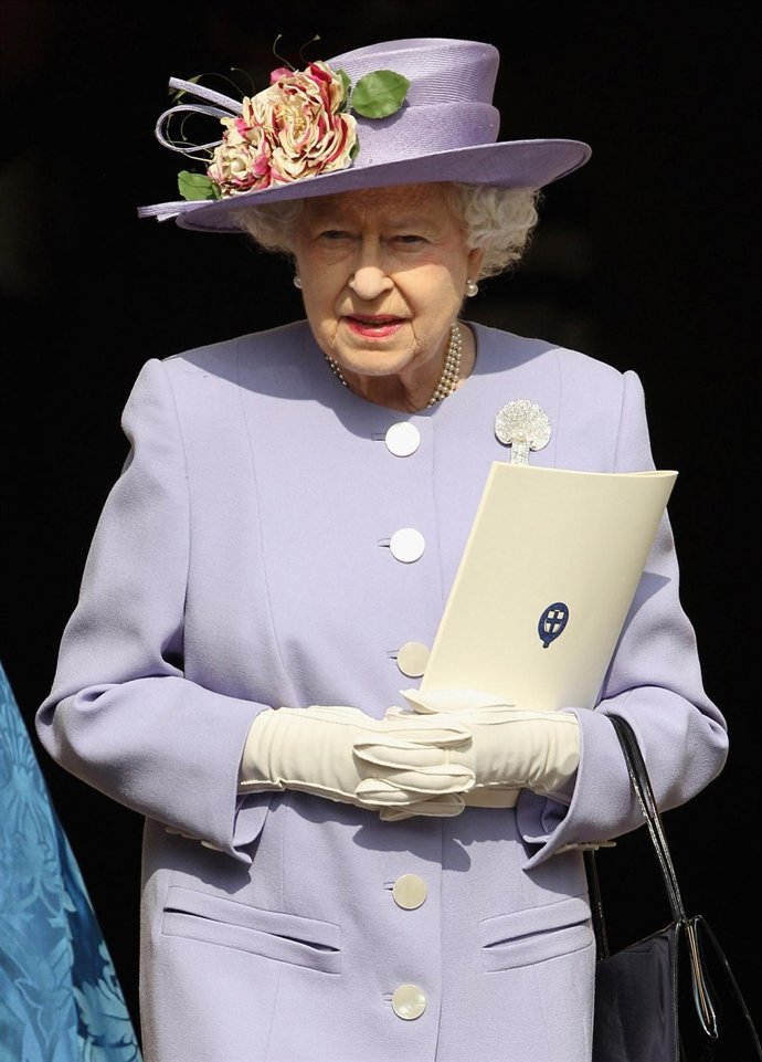 Reina Isabel II