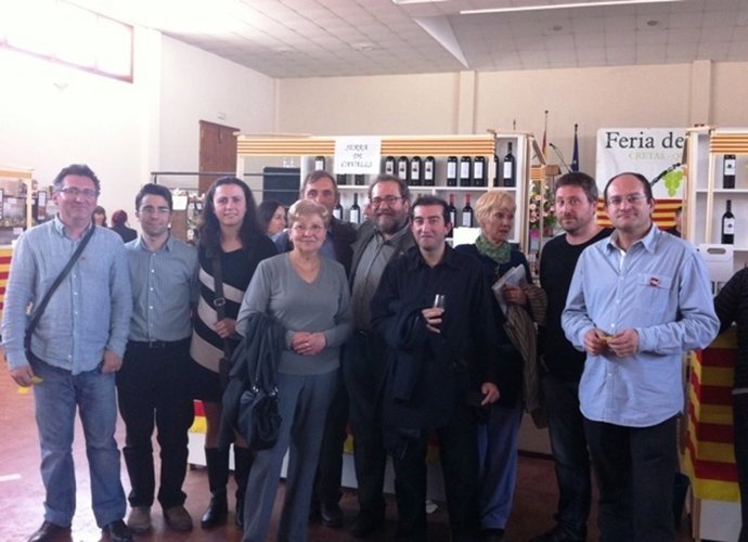 Yuste Y Soro Con Miembros De CHA En Cretas (Teruel)