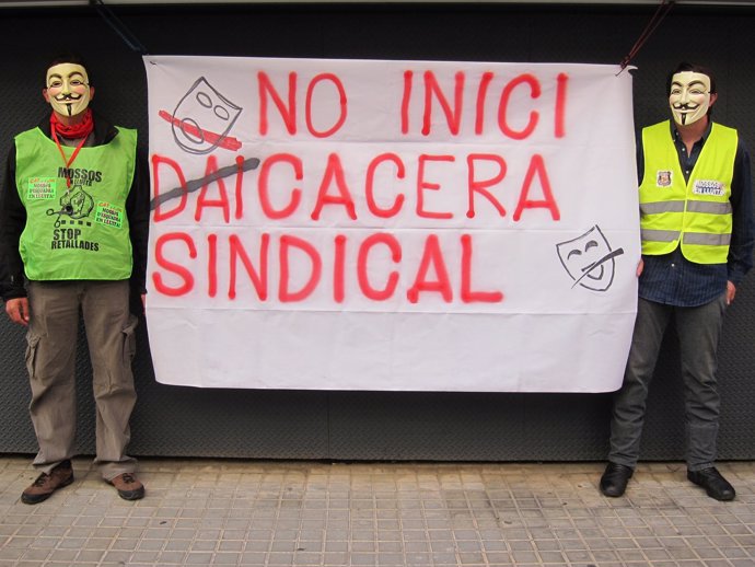 Protesta Por Las Declaraciones De Sindicalistas De Mossos En Asuntos Internos
