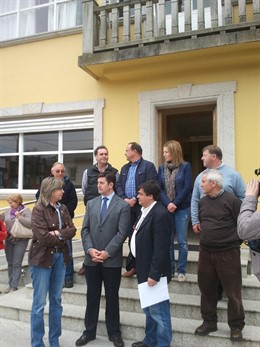 Concentración En Monfero Por El Incendio En Las Fragas Do Eume.