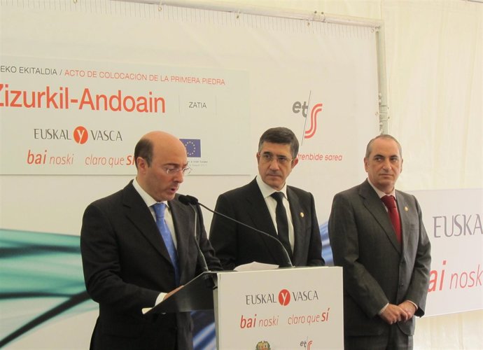 Urquijo, López Y Arriola.