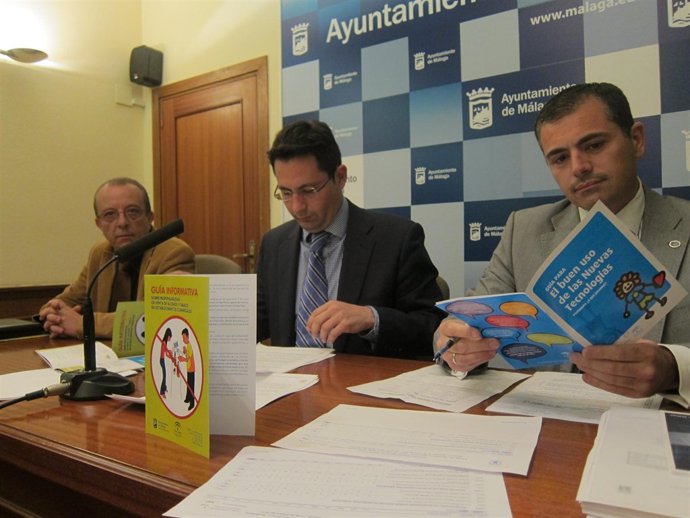 Alisade, Pomares Y Andrade, En Rueda De Prensa