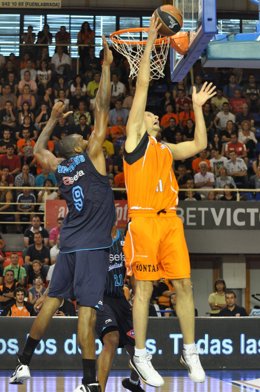 FUENLABRADA-ASEFA ESTUDIANTE BARTON