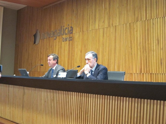 González-Bueno Y Castellano En La Presentación De Resultados De Novagalicia