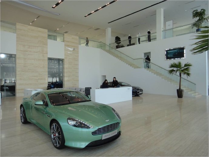 Concesionario De Aston Martin En Shanghai