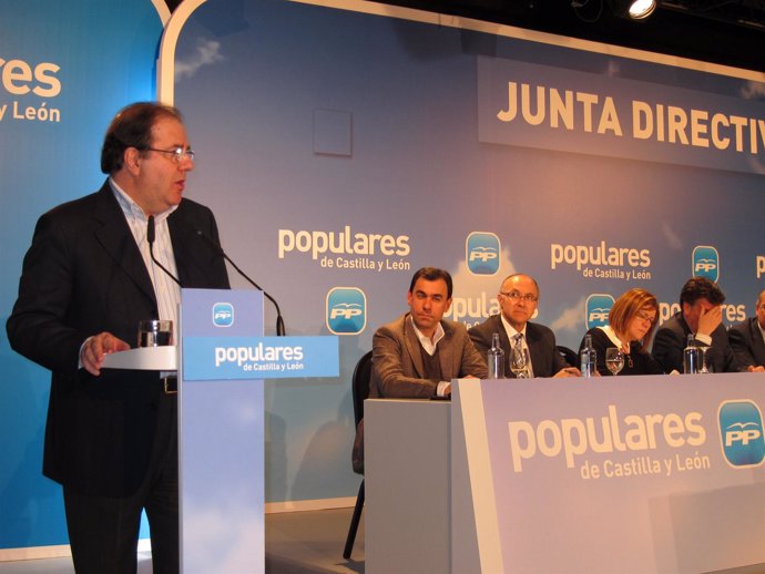 Juan Vicente Herrera En La Junta Directiva Del Ppcyl