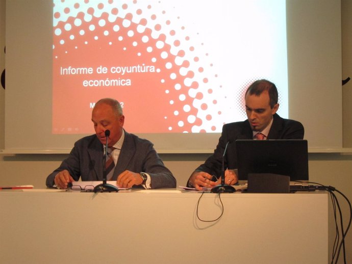 Javier Taberna Ha Presentado El Informe De Coyuntura Económica.