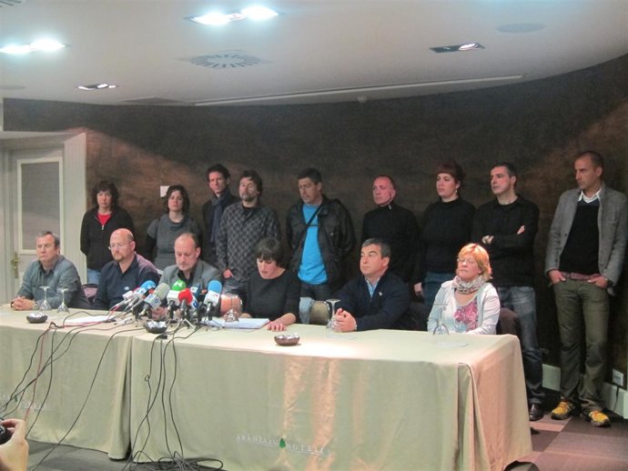 Zenón, Baglieto Y Zulueta Con Expresos