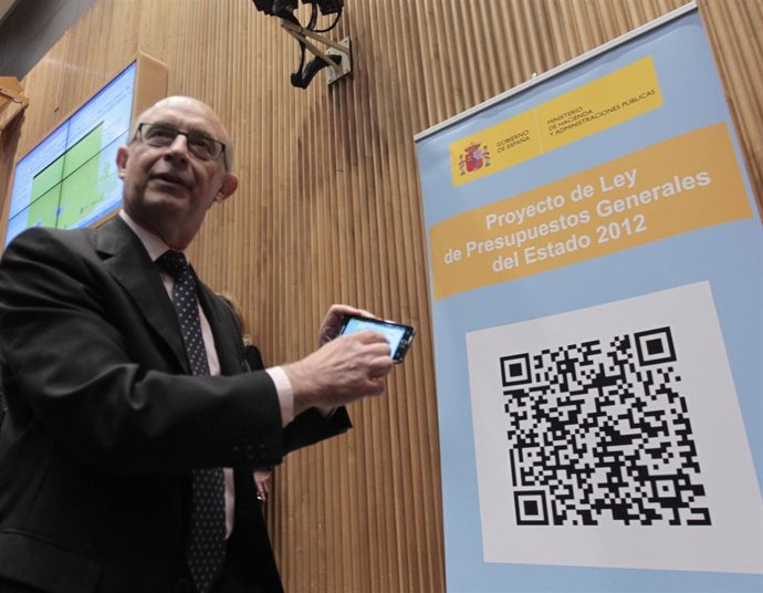 Montoro Explica Los Presupuestos En El Congreso