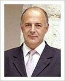 Julián Vélez, Alcalde De San Vicente