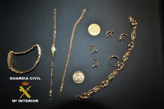 Piezas De Oro Intervenidas. 