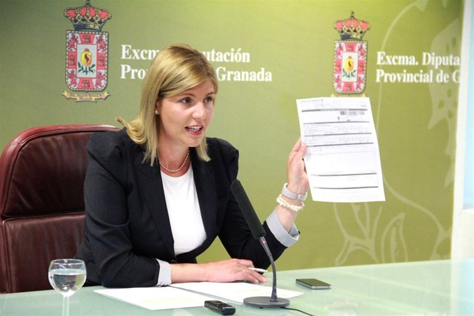 La Diputada Provincial De Economía, Inmaculada Hernández.