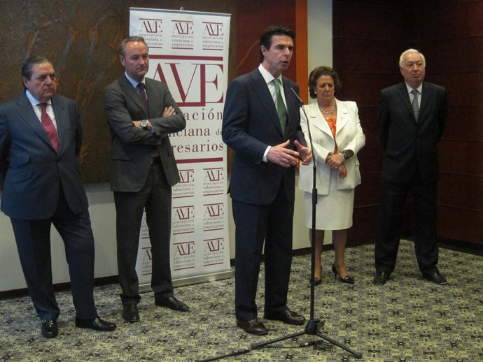 Soria Interviene Junto A Boluda, Fabra, Barberá Y García-Margallo.