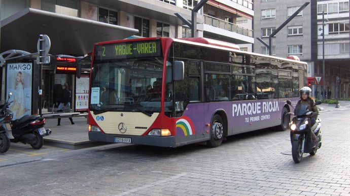 Autobús Urbano De Logroño En Servicios Mínimos