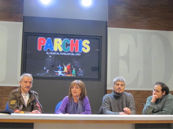 La Concejala Belén Fernández Y Parte Del Reparto De Parchís, En Rueda De Prensa