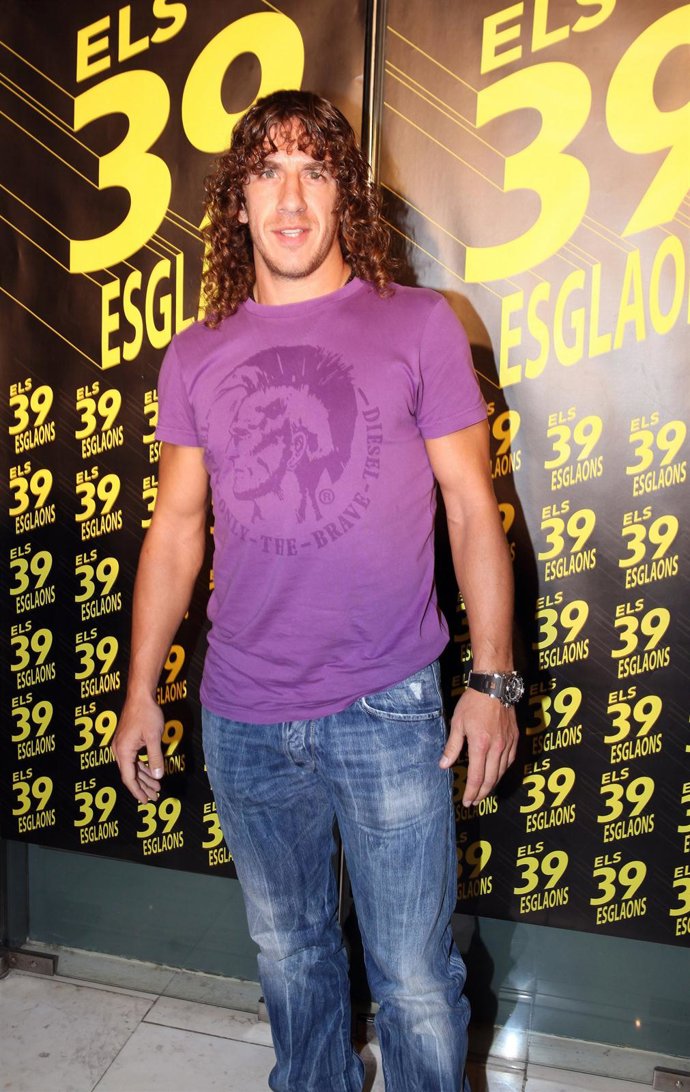 Carles Puyol En Un Photocall
