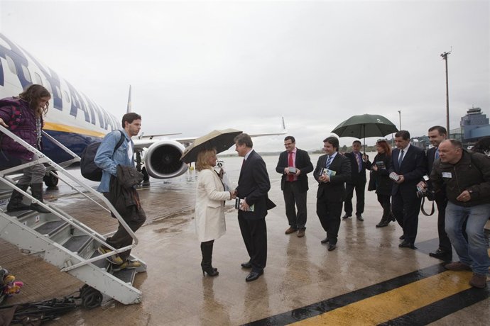 Parayas, Ryanair, Vuelo De Valencia