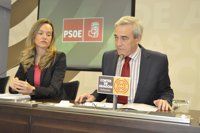 El PSOE-Aragón rechaza las cuentas por los recortes en la Comunidad y el "retroceso" de las partidas sociales