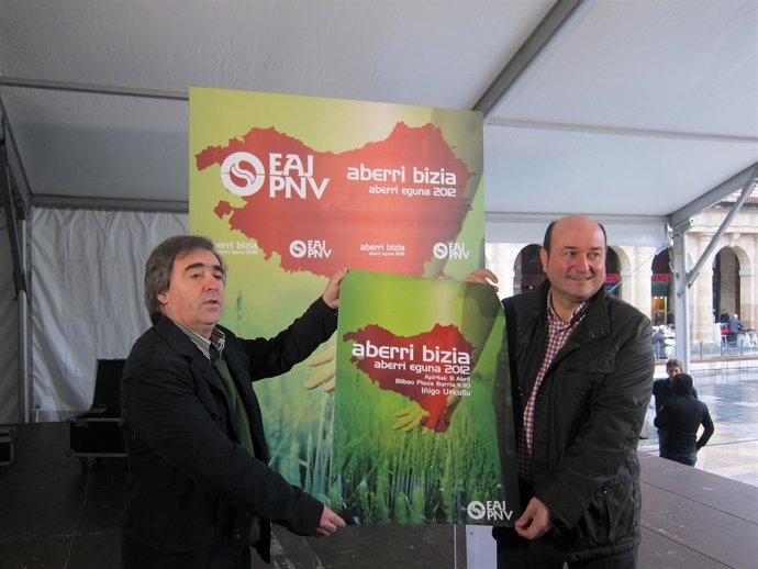 Joseba Aurrekoetxea Y Andoni Ortuzar Aberri Eguna