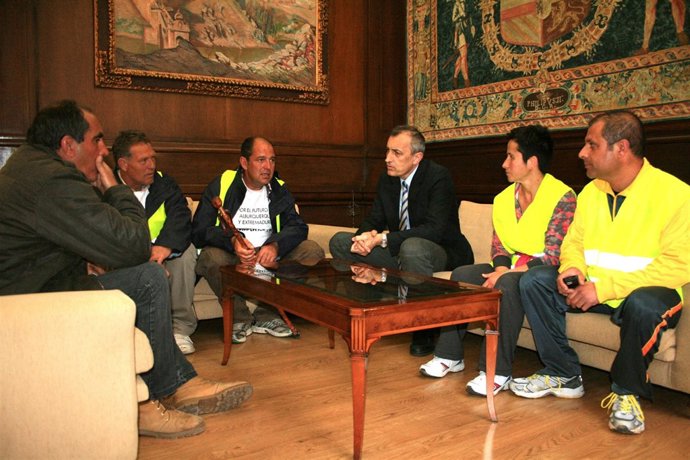 Guijarro Y El Alcalde De Alburquerque