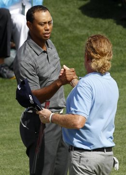 Jiménez Pone Los Pies En El Suelo A Tiger Woods