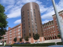 Viviendas De Protección Oficial En El Barrio De San Jorge De Pamplona.