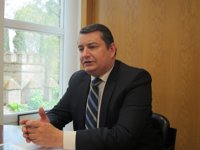 PP-A cree que la contribución de IULV-CA al Gobierno andaluz va a ser "tapar los agujeros de la corrupción del PSOE-A"