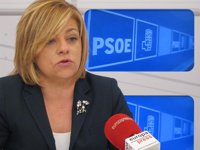 Valenciano (PSOE) reprocha a Rajoy que trate de "asfixiar" a Andalucía porque "no va a gobernar Arenas"