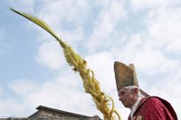 El Vaticano anuncia que Benedicto XVI visitará Líbano en septiembre