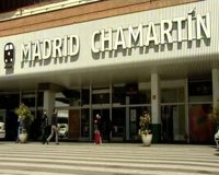 Gran afluencia de viajeros en la Estación de Chamartín de Madrid con motivo del regreso de Semana Santa