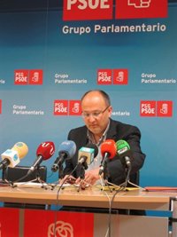 El PSdeG cree que Conde Roa "debería pensar seriamente en dimitir"