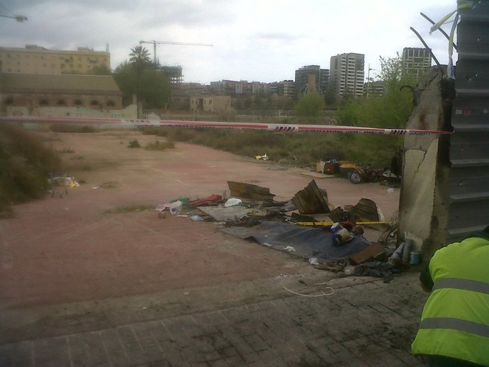 Solar Del Poblenou Incendiado