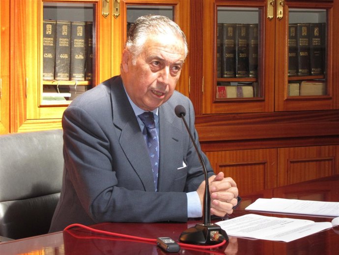 El Subdelegado Del Gobierno En Huelva, Enrique Pérez Viguera, En Rueda De Prensa