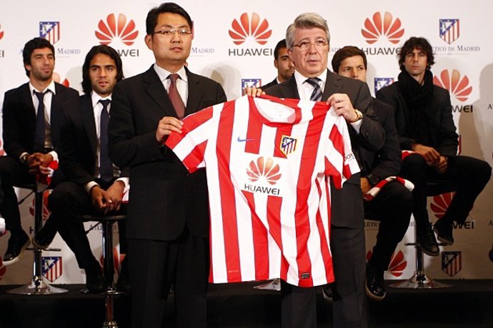Atlético De Madrid Presenta Patrocinador Derbi 