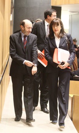 Alfredo Pérez Rubalcaba Y Soraya Rodríguez