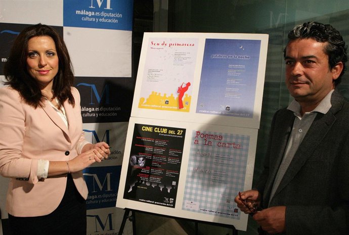 La Diputada Marina Bravo Y El Director Del Centro, José Antonio Mesa Toré