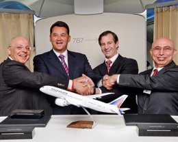 Acuerdo Entre Boeing Transaereo