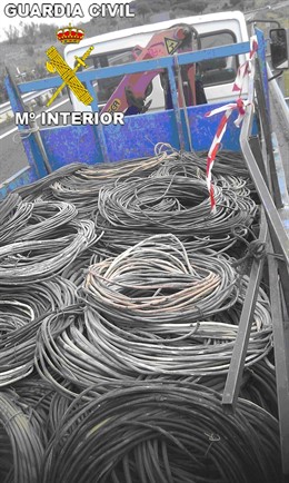 Camión Cargado De Cable De Cobre