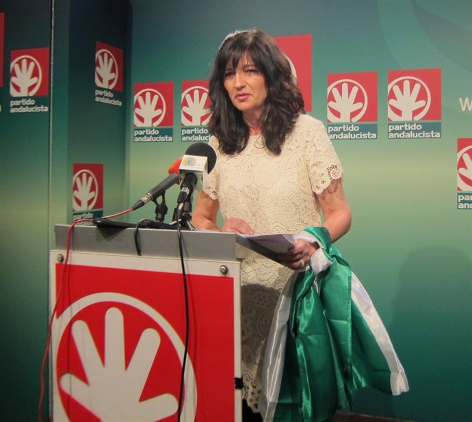 Pilar González, Hoy Ante Los Medios