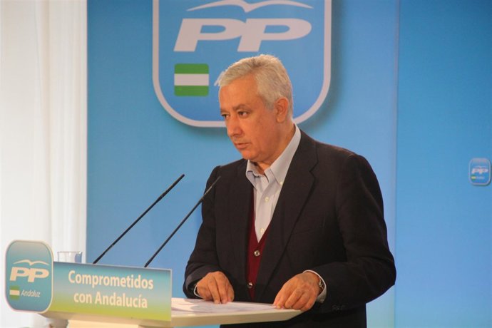 El Presidente Del PP Andaluz, Javier Arenas, En Lepe.