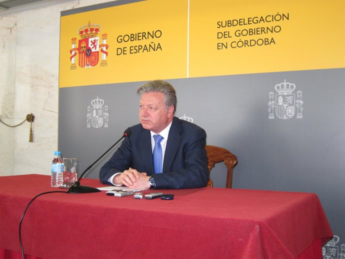 Primo Jurado En Rueda De Prensa