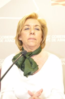 La Consejera De Educación Del Gobierno De Aragón, Dolores Serrat.