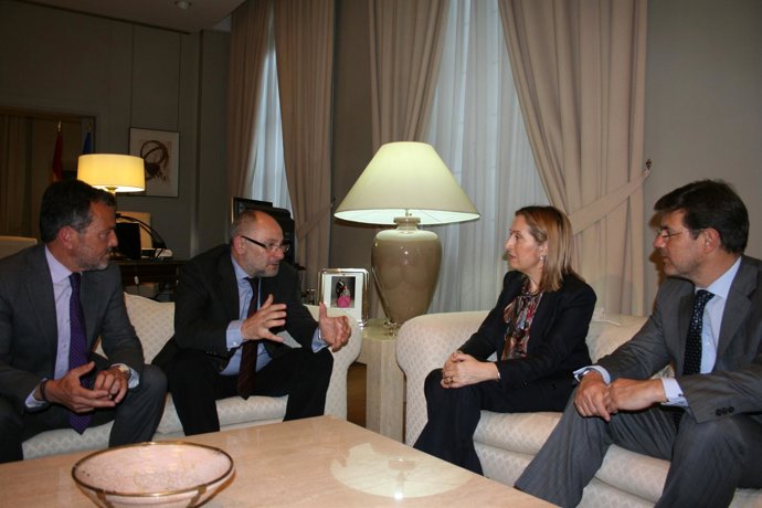 Alcalde De Orense Con Ana Pastor