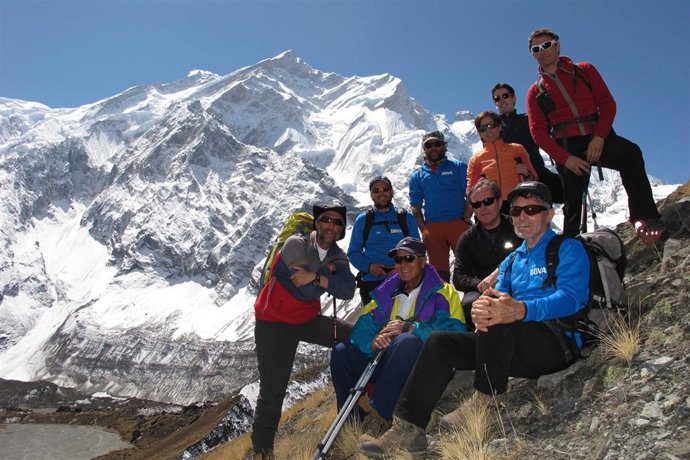 Carlos Soria Con Su Expedición