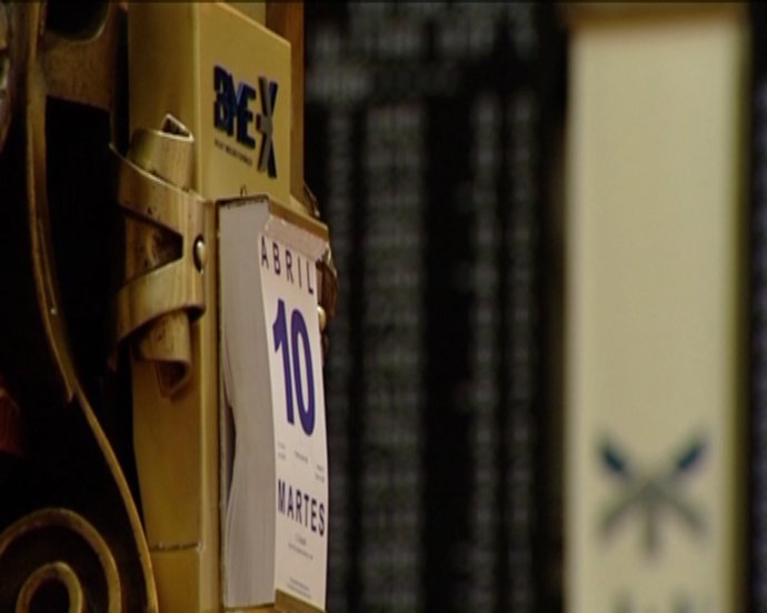 El Ibex cae a media sesión