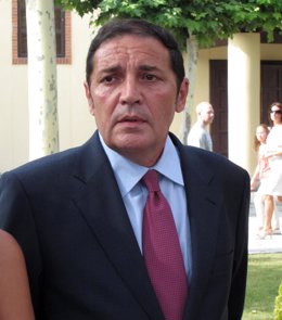 El Consejero De Sanidad, Antonio María Sáez Aguado