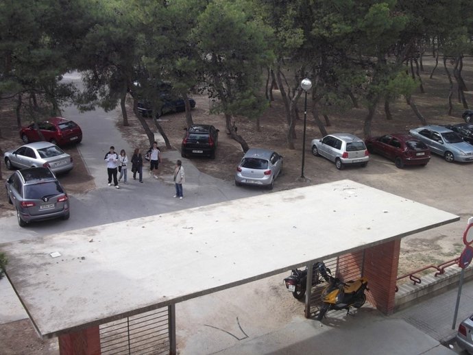 Coches Aparcados En Zona Prohibida En La Paz