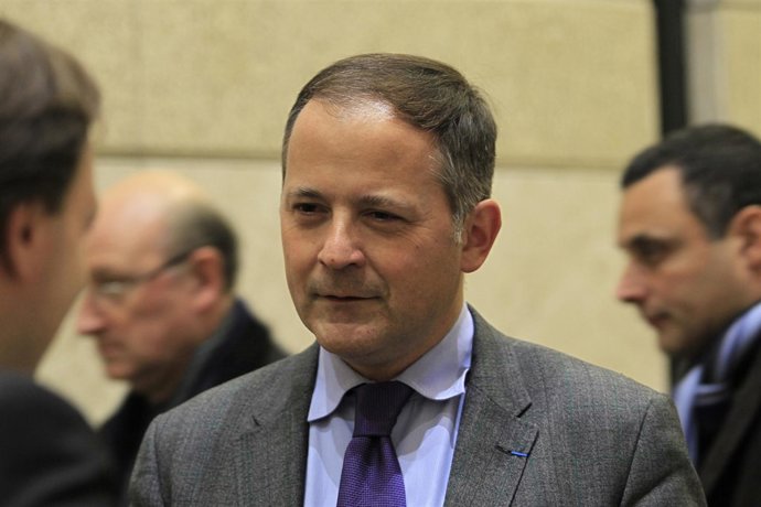 El Miembro Del Consejo Ejecutivo Del Banco Central Europeo (BCE) Benoit Coeure