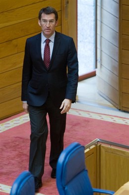 Feijóo Entrando En El Hemiciclo